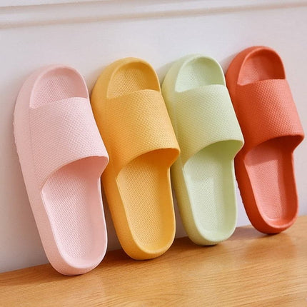 Fashion Women Summer Soft Slippers Thick Platform Bathroom Home Men Indoor Non-slip Anti-slip Female Cloud Cushion Slides