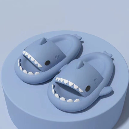 High Quality Slippers Women's Fashion Slippers Solid Color Casual Home Shoes Anti Slip Shoes Men's Beach Shark Slippers 36-45