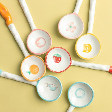 Cute Strawberry Spoon Cute Bear Ice Cream Dessert Soup Ceramic Korean Spoon with Long Handle Kitchen Tableware Accessories