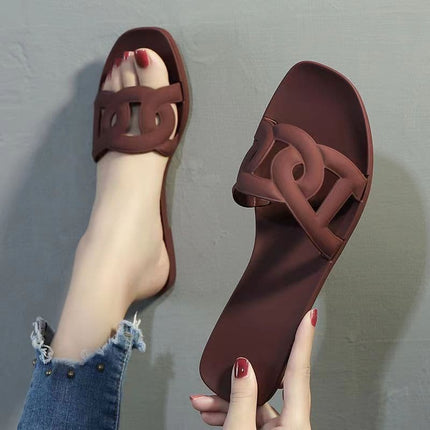 Women's Fashion Slippers 2023 Summer New Fashion Hollow Breathable PVC Non slip Rubber Sole Casual Walking One Word Home Outwear