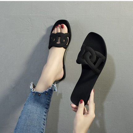 Women's Fashion Slippers 2023 Summer New Fashion Hollow Breathable PVC Non slip Rubber Sole Casual Walking One Word Home Outwear