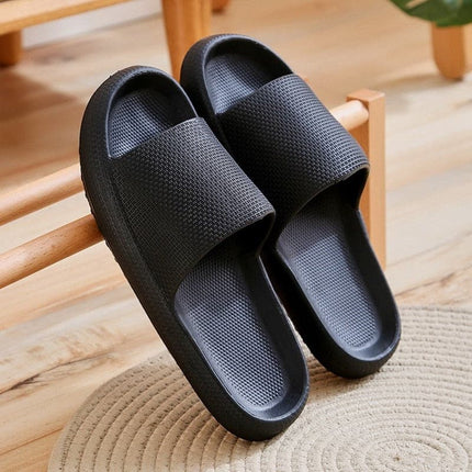 Fashion Women Summer Soft Slippers Thick Platform Bathroom Home Men Indoor Non-slip Anti-slip Female Cloud Cushion Slides