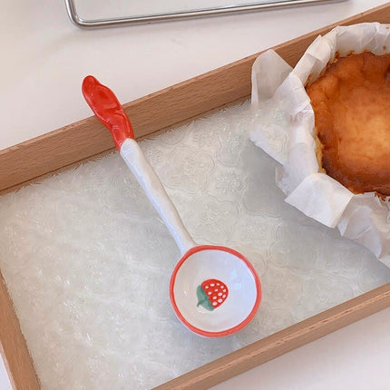 Cute Strawberry Spoon Cute Bear Ice Cream Dessert Soup Ceramic Korean Spoon with Long Handle Kitchen Tableware Accessories