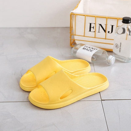 2023 New Banana Flip Flops For Men Women Summer Slipper Thick Sole Non-Slip Beach Sandals Bathroom Couple Funny Banana Slides